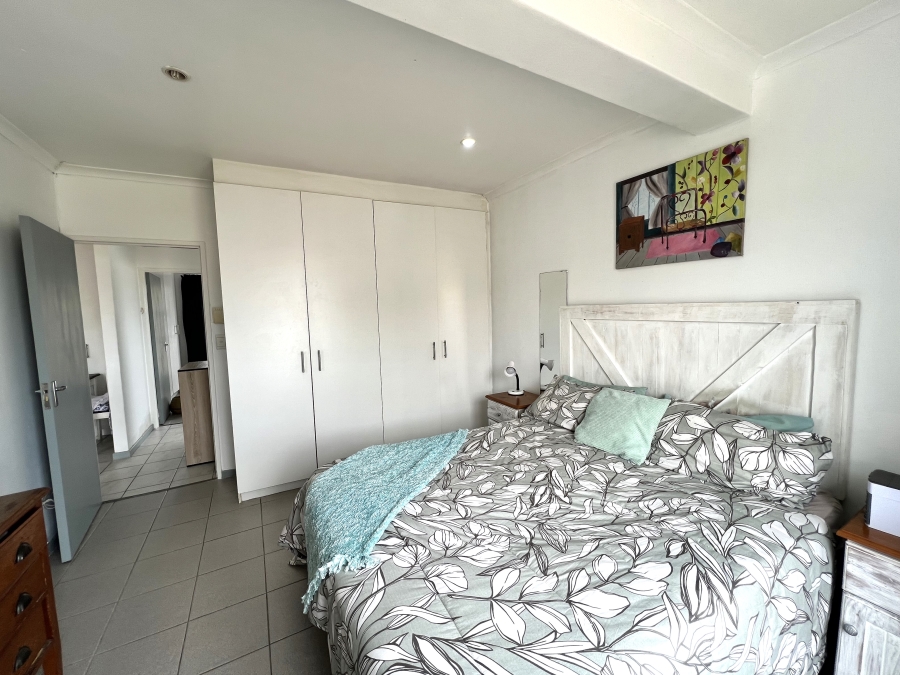 To Let 2 Bedroom Property for Rent in Sunningdale Western Cape